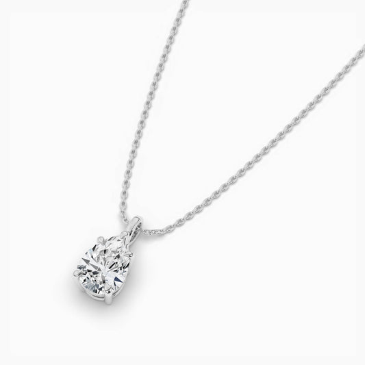 Pear-shaped diamond pendant
