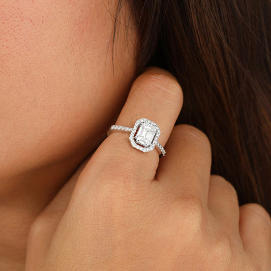 solitaire diamond ring