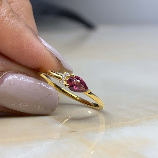 garnet stone ring