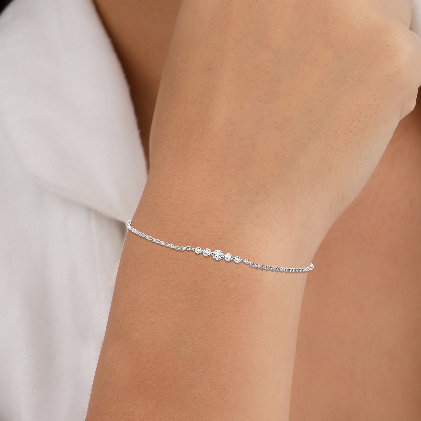 Sparkling Graduation Diamond Chain Bracelet