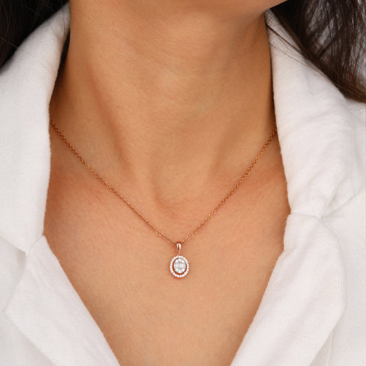 Rose gold necklace with a diamond pendant 