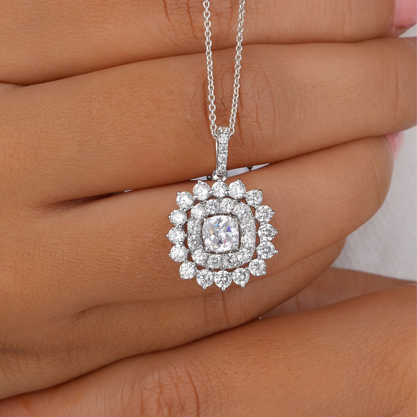 unique diamond pendant designs