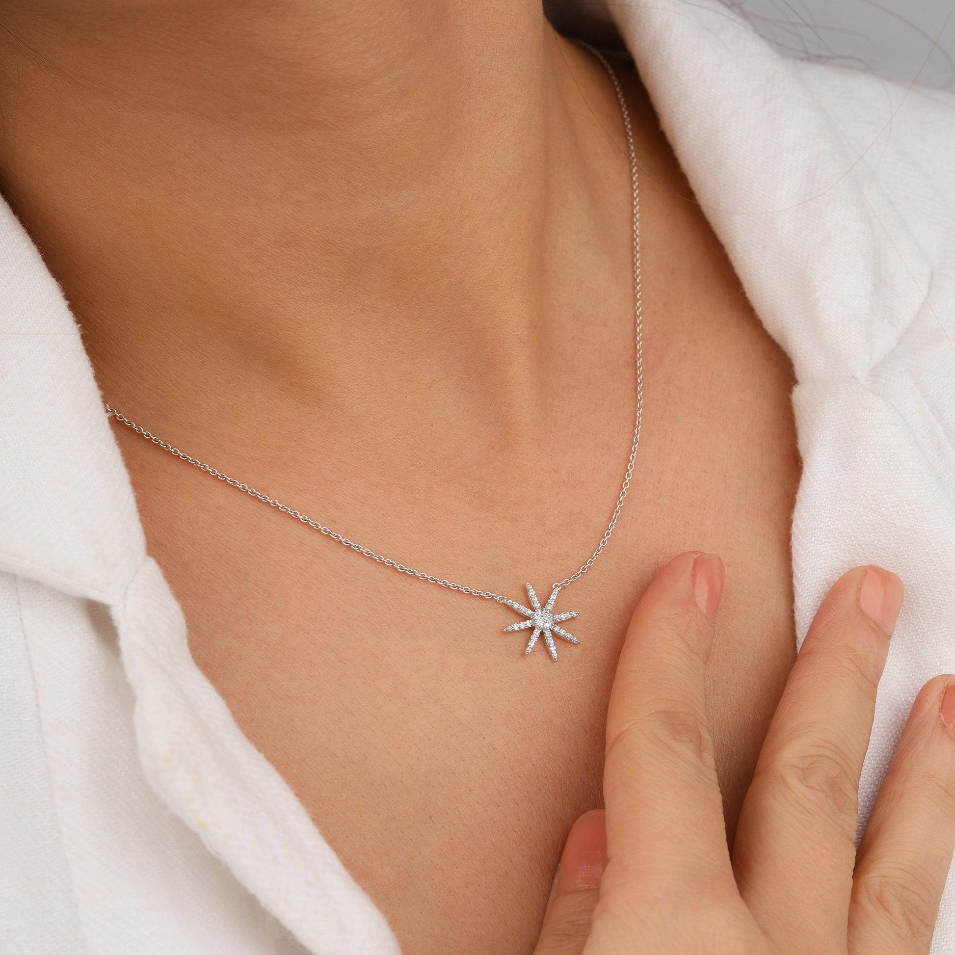 Silver necklace with a star-shaped pendant