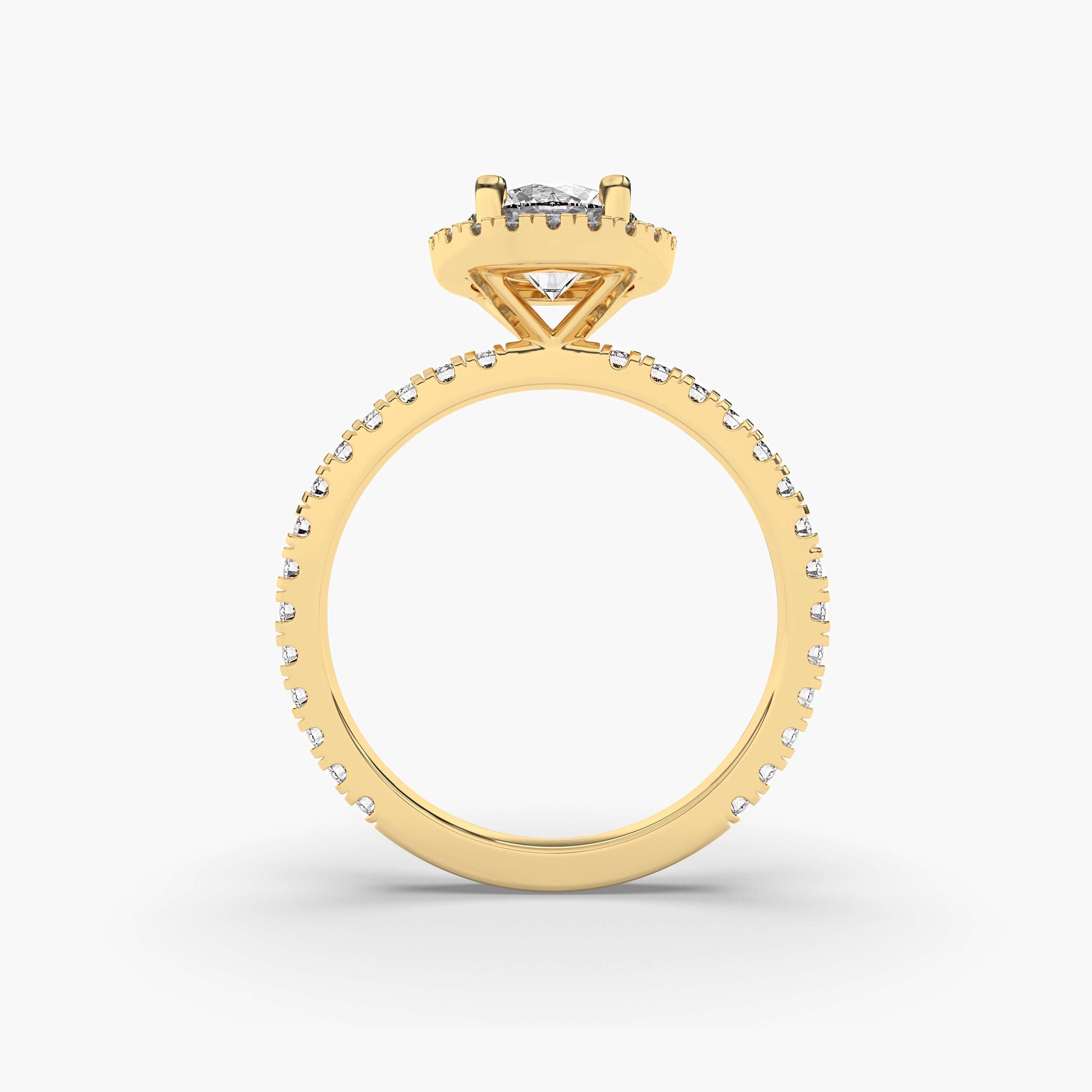 Gold ring with diamond 