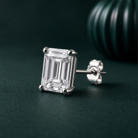 Diamond Stud earrings