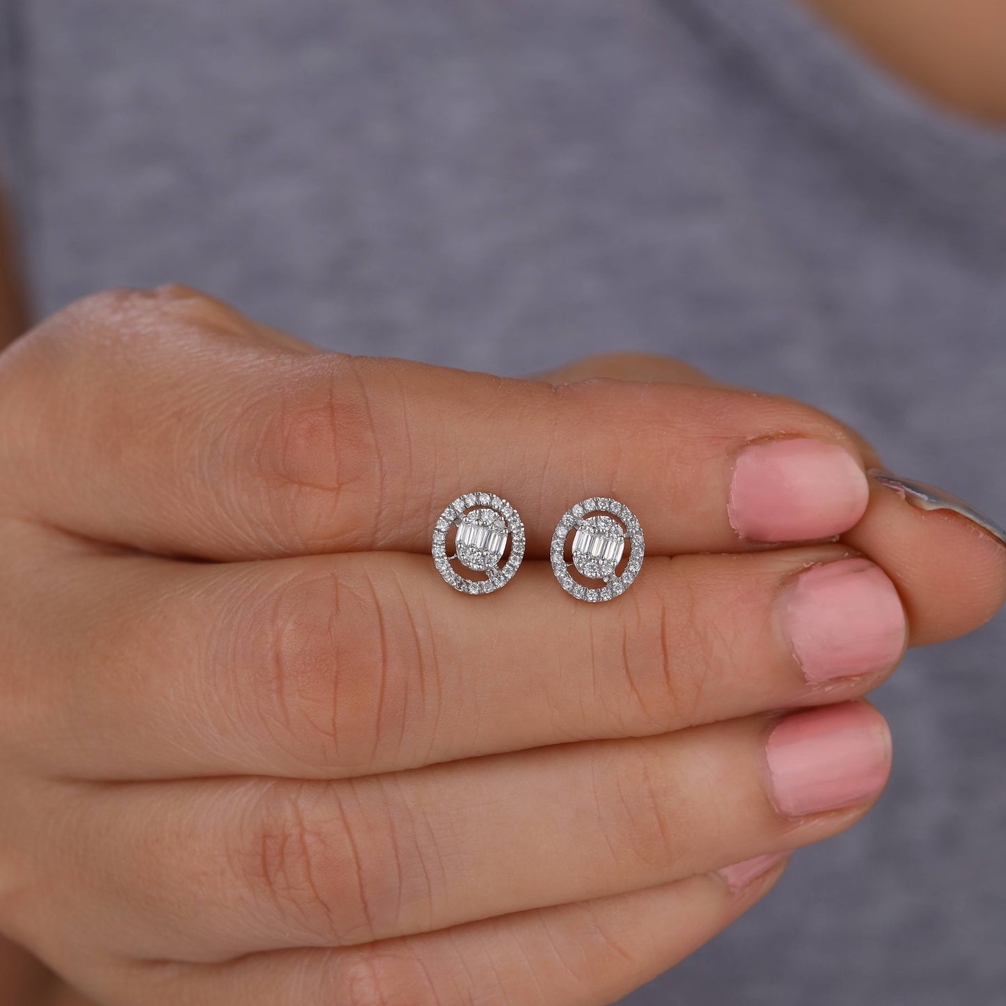 stylish daily wear gold earrings