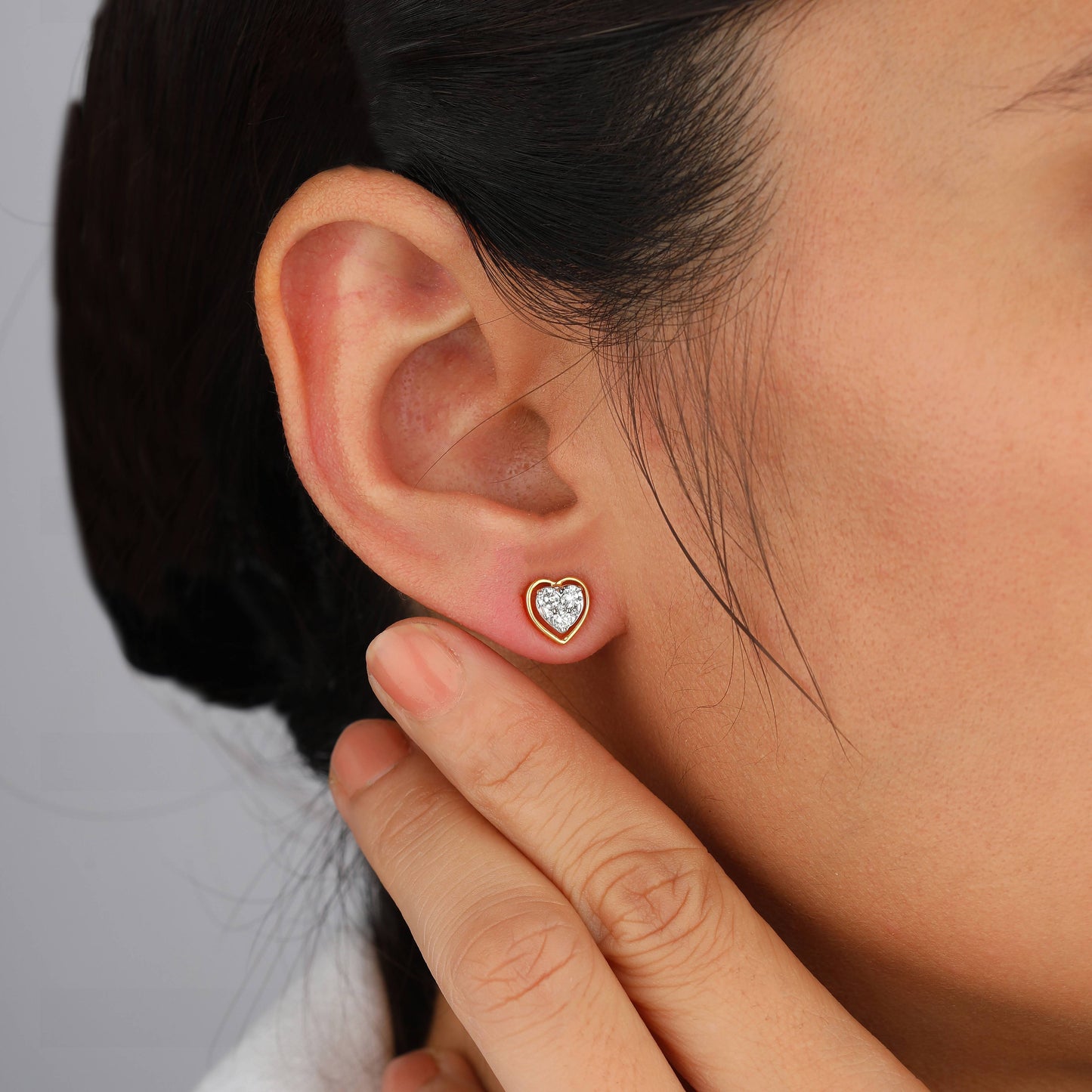 Diamond stud earrings