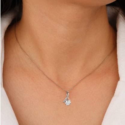 diamond pendant necklace​