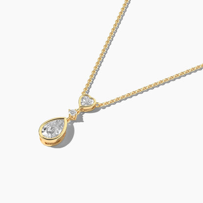 Gold plated necklace with a teardrop-shaped pendant 