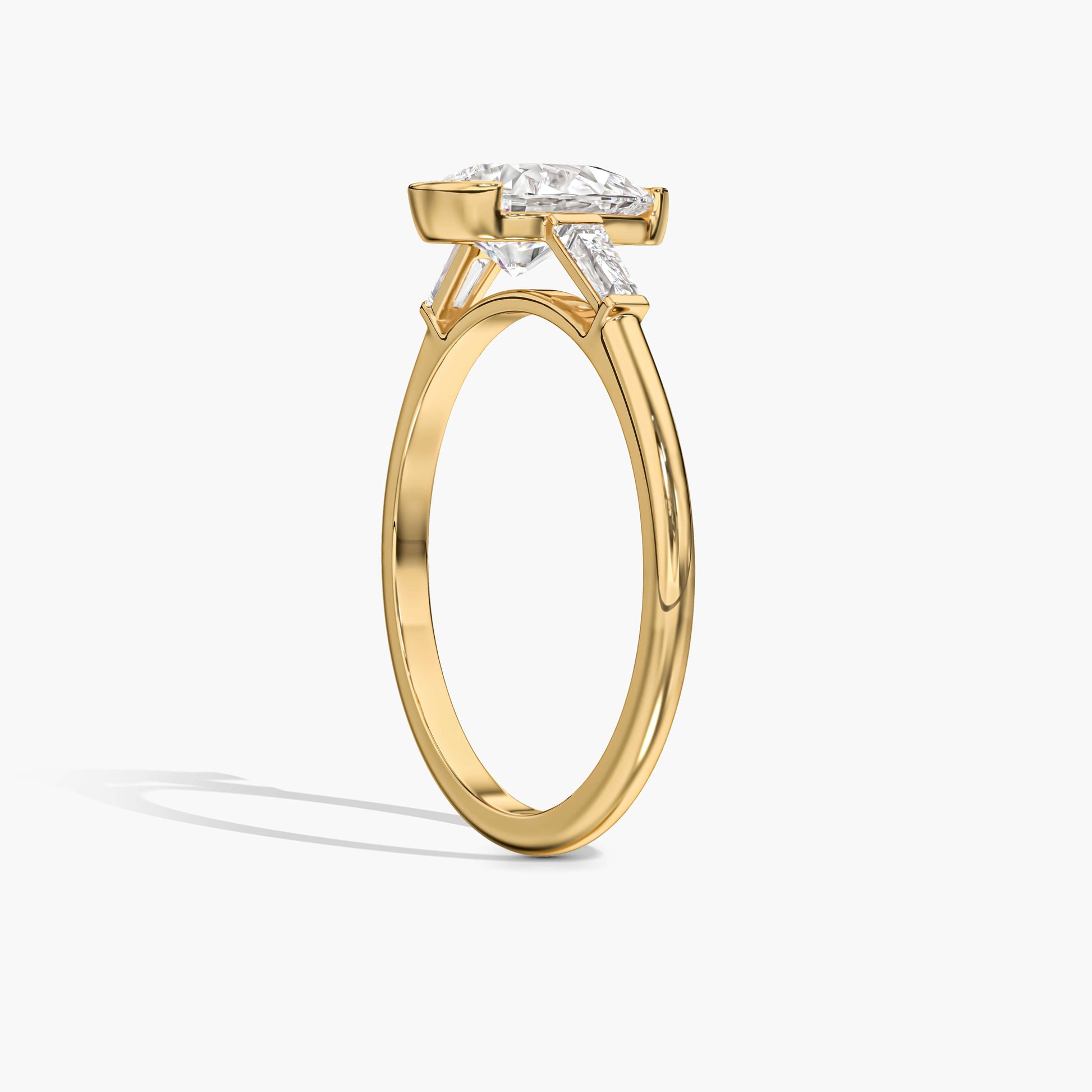 Gold ring with a diamond 