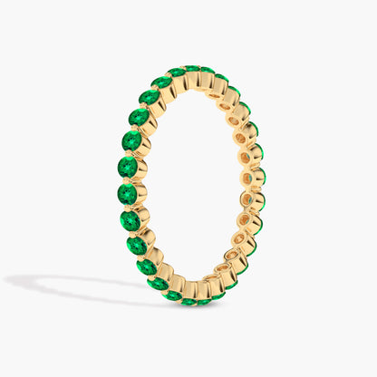 emerald finger ring