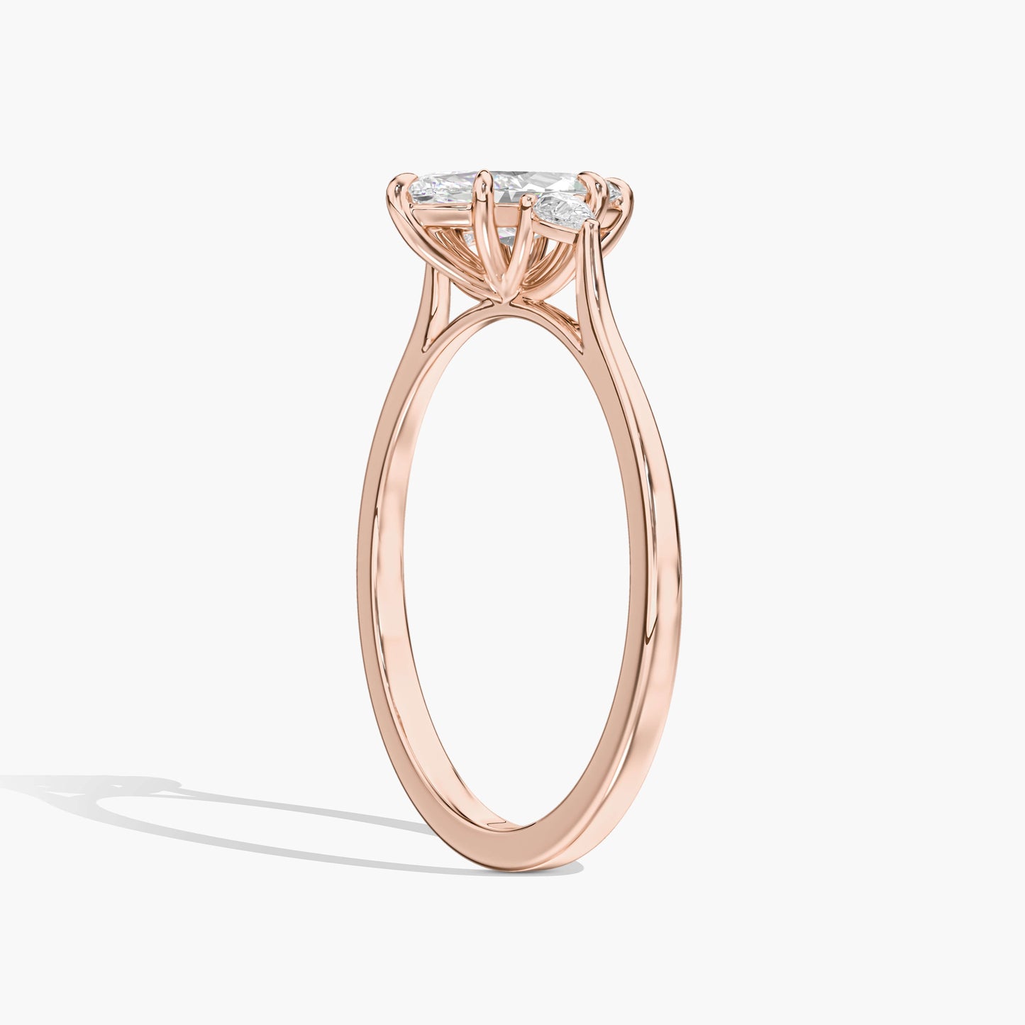 ladies solitaire ring