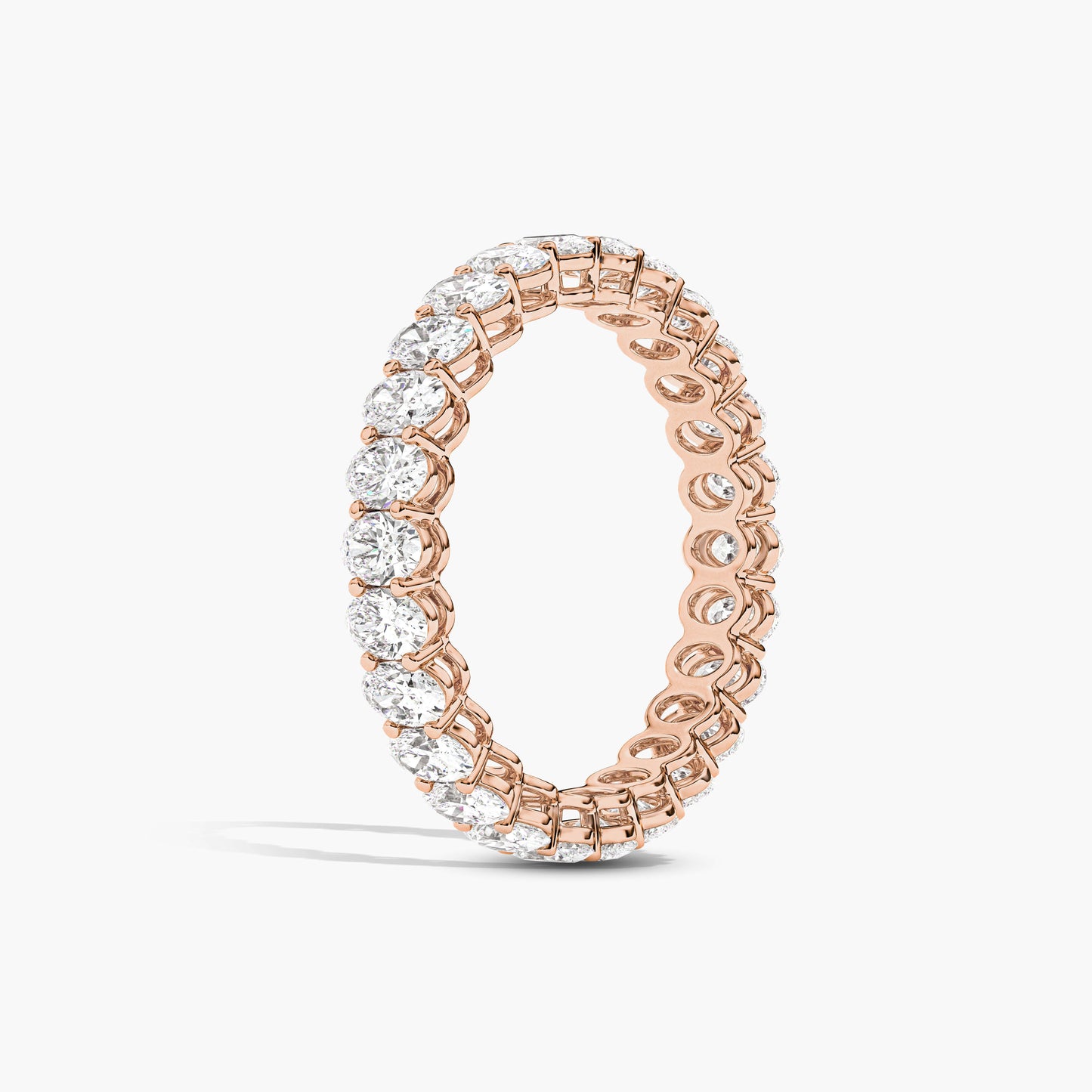 Rose gold ring with diamonds 