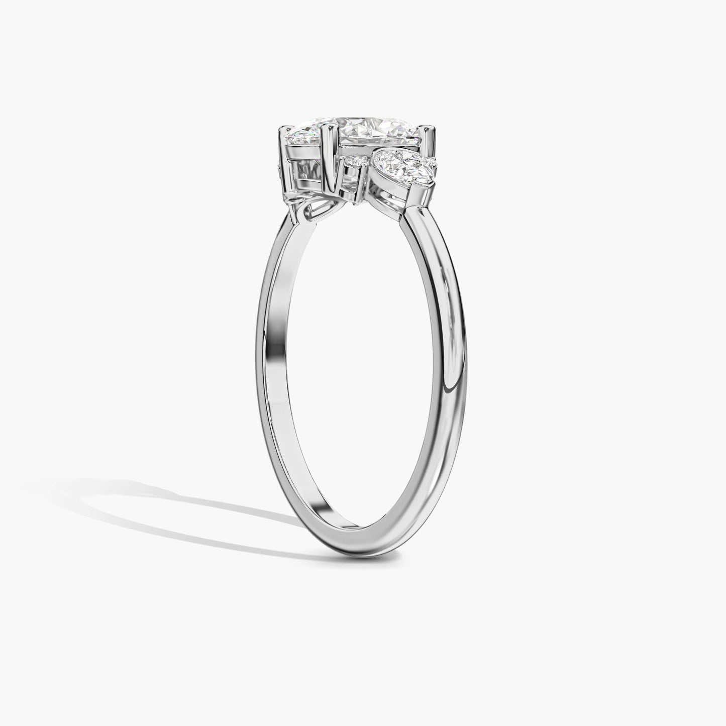 Silver ring with two diamonds 