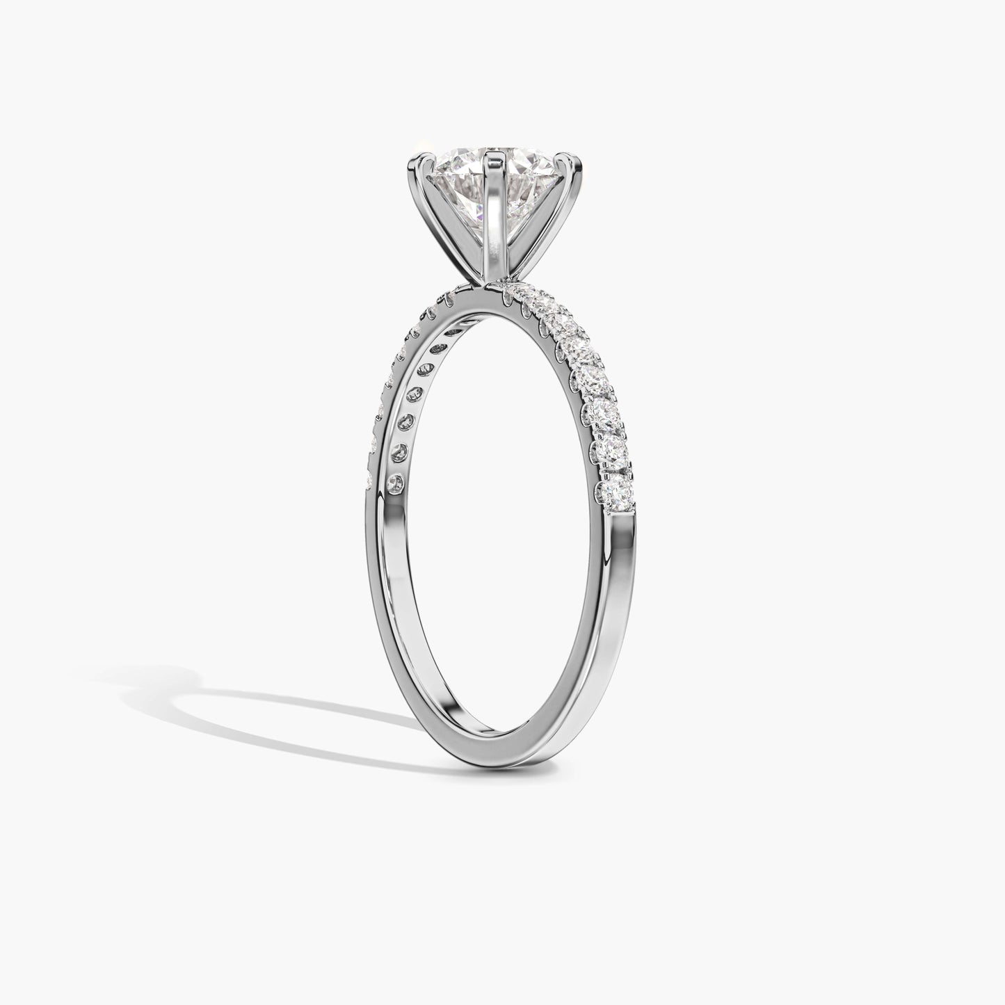 Round diamond ring