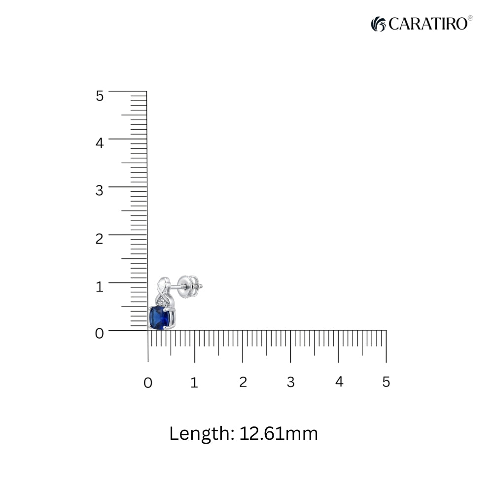Sapphire gemstone with a ruler showing