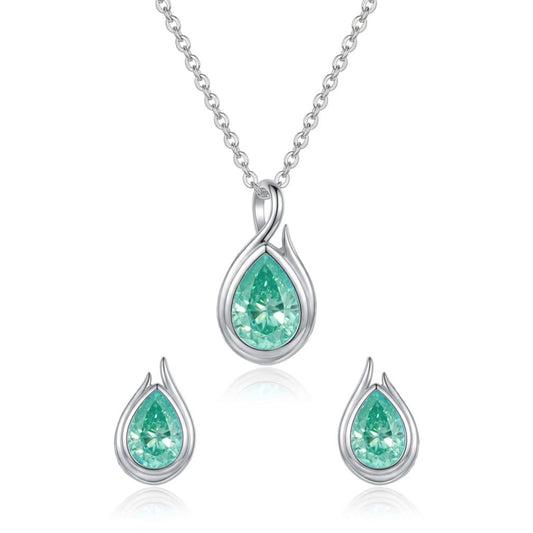 Blue diamond pendant