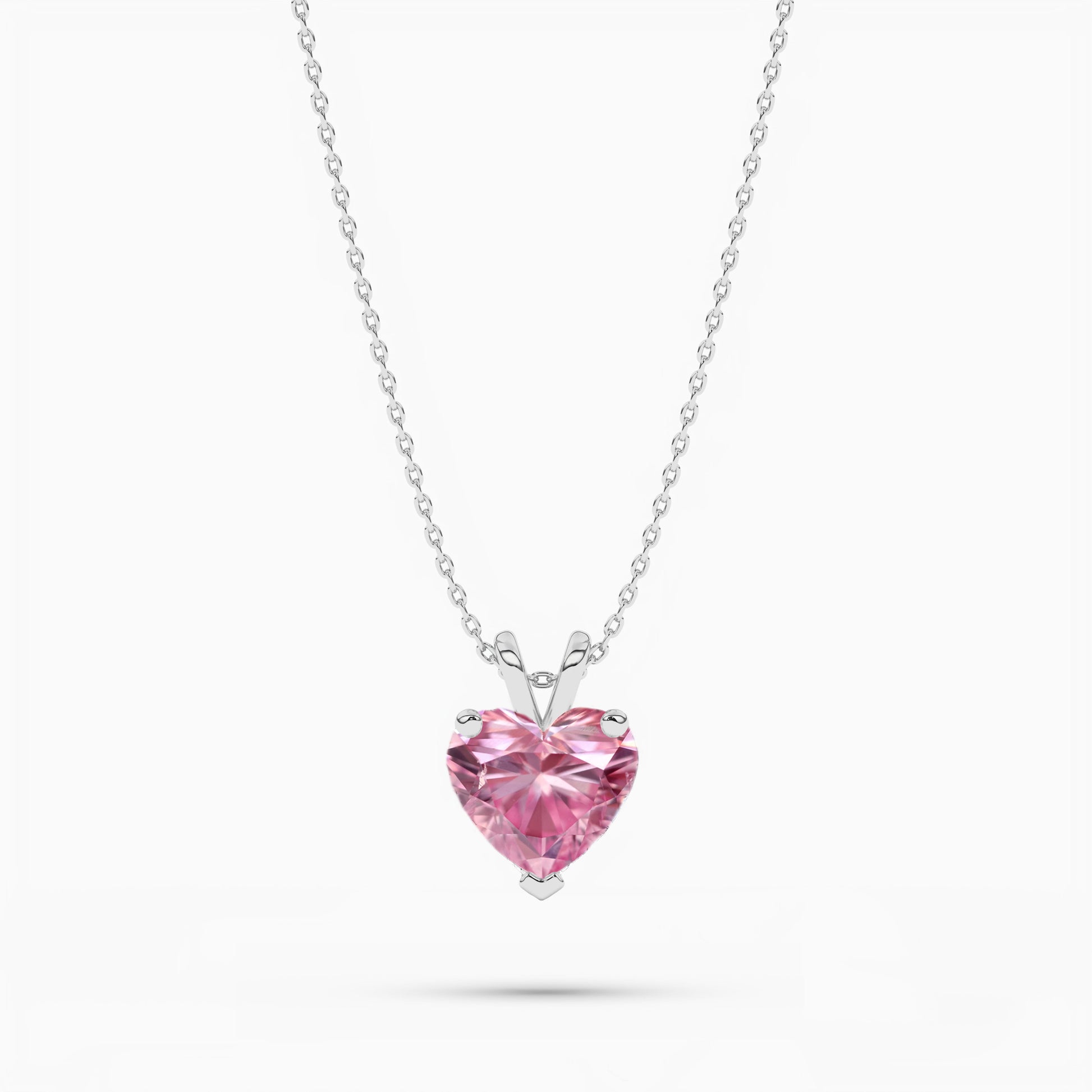 caratiro diamond heart pendant