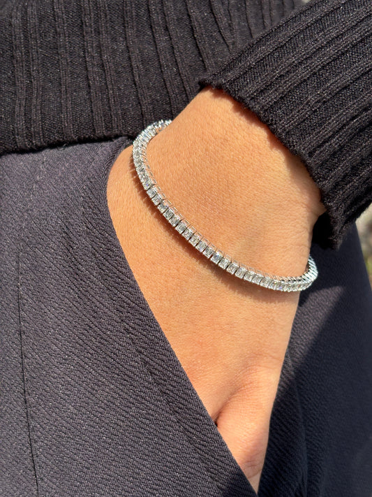 diamond emerald tennis bracelet