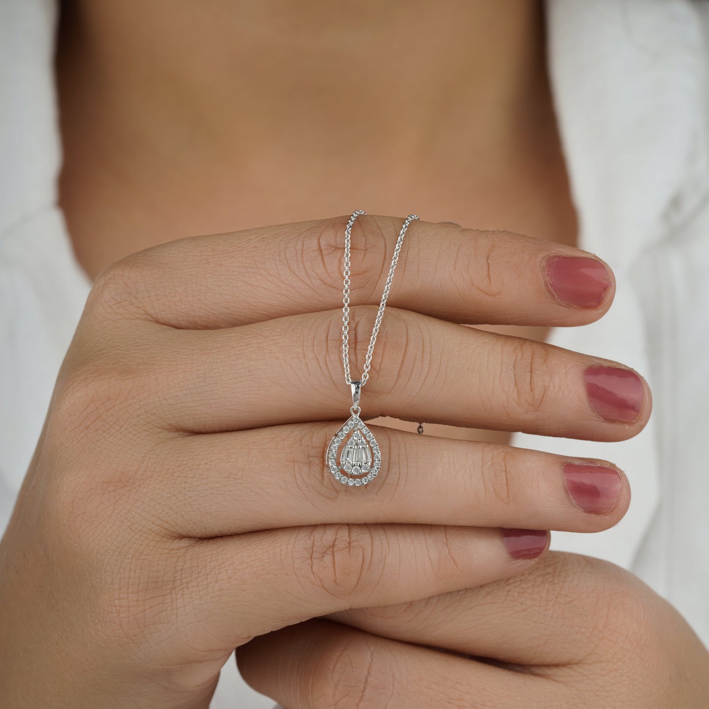 artificial diamond necklace