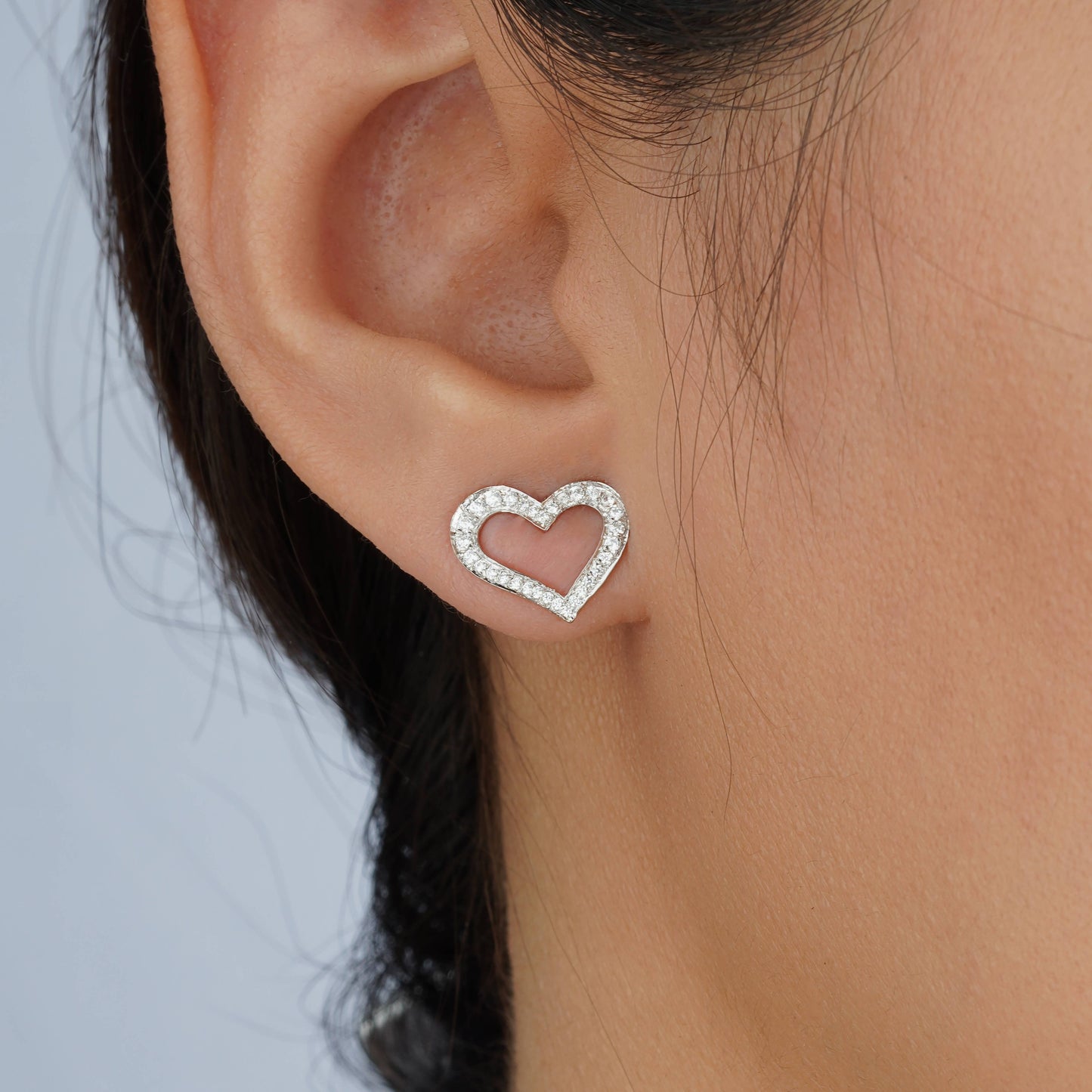 heart earrings design