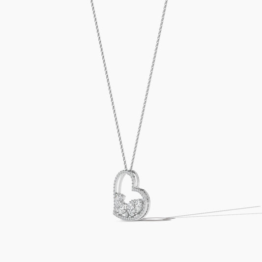 small silver pendant necklace