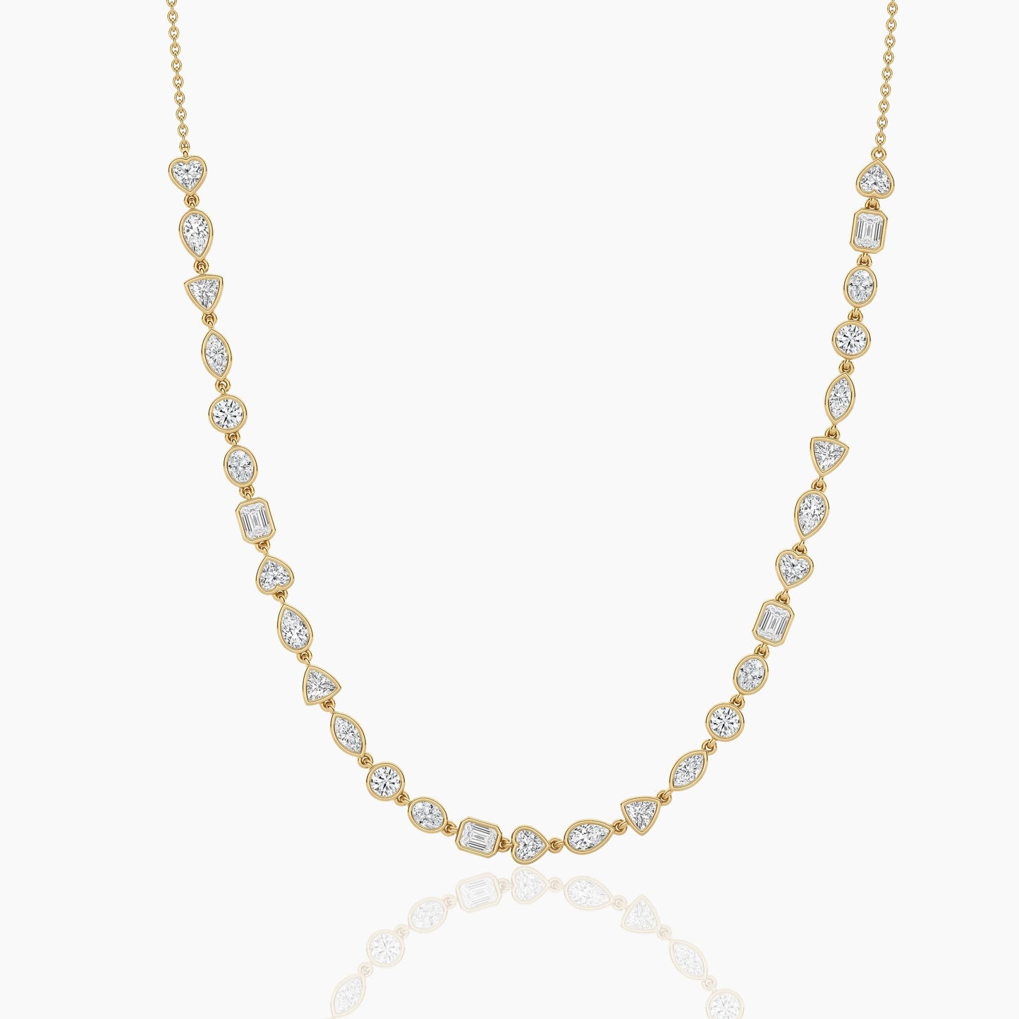 Gold necklace with bezel diamonds