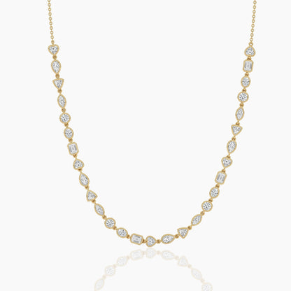 Gold necklace with bezel diamonds