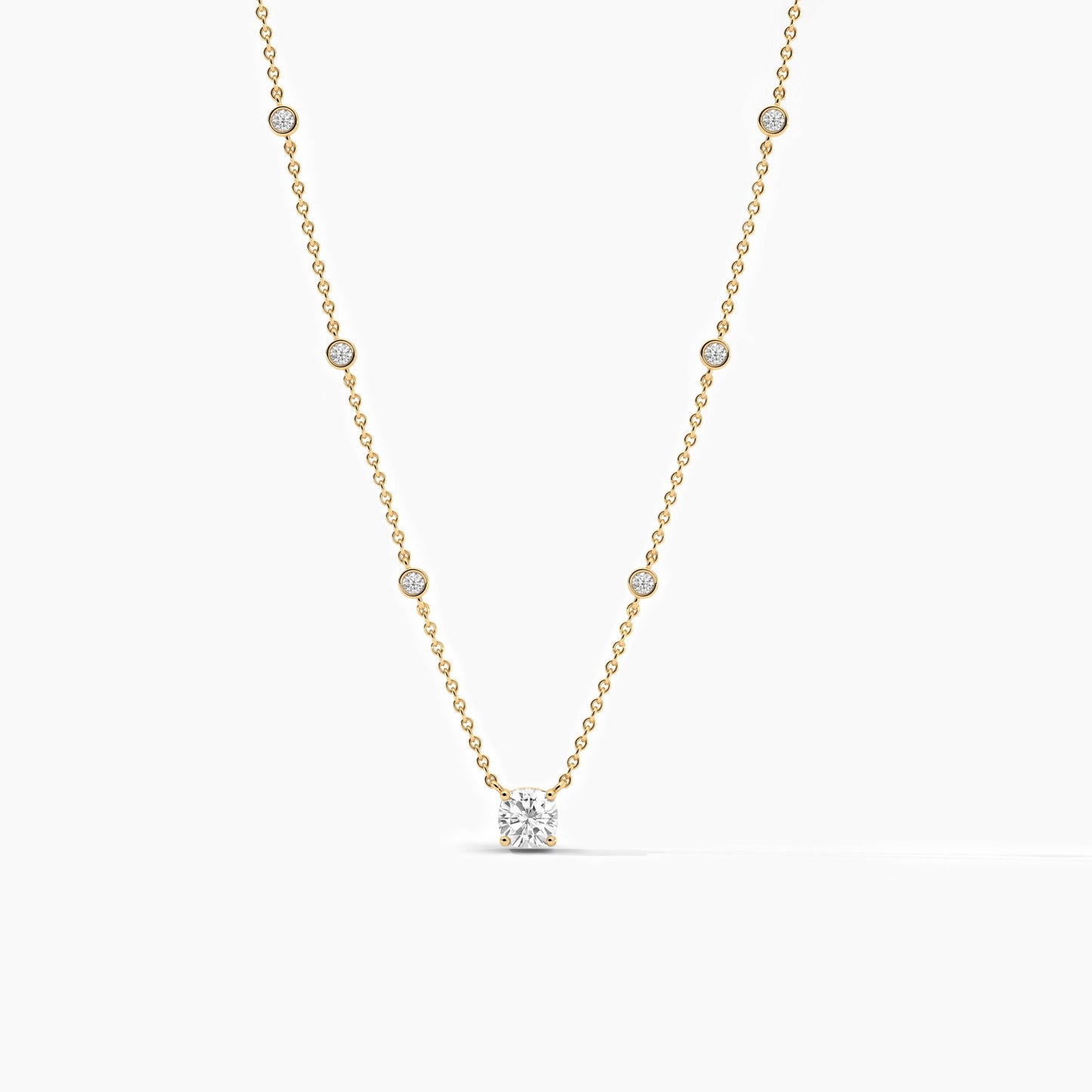 Round cut simple diamond necklace