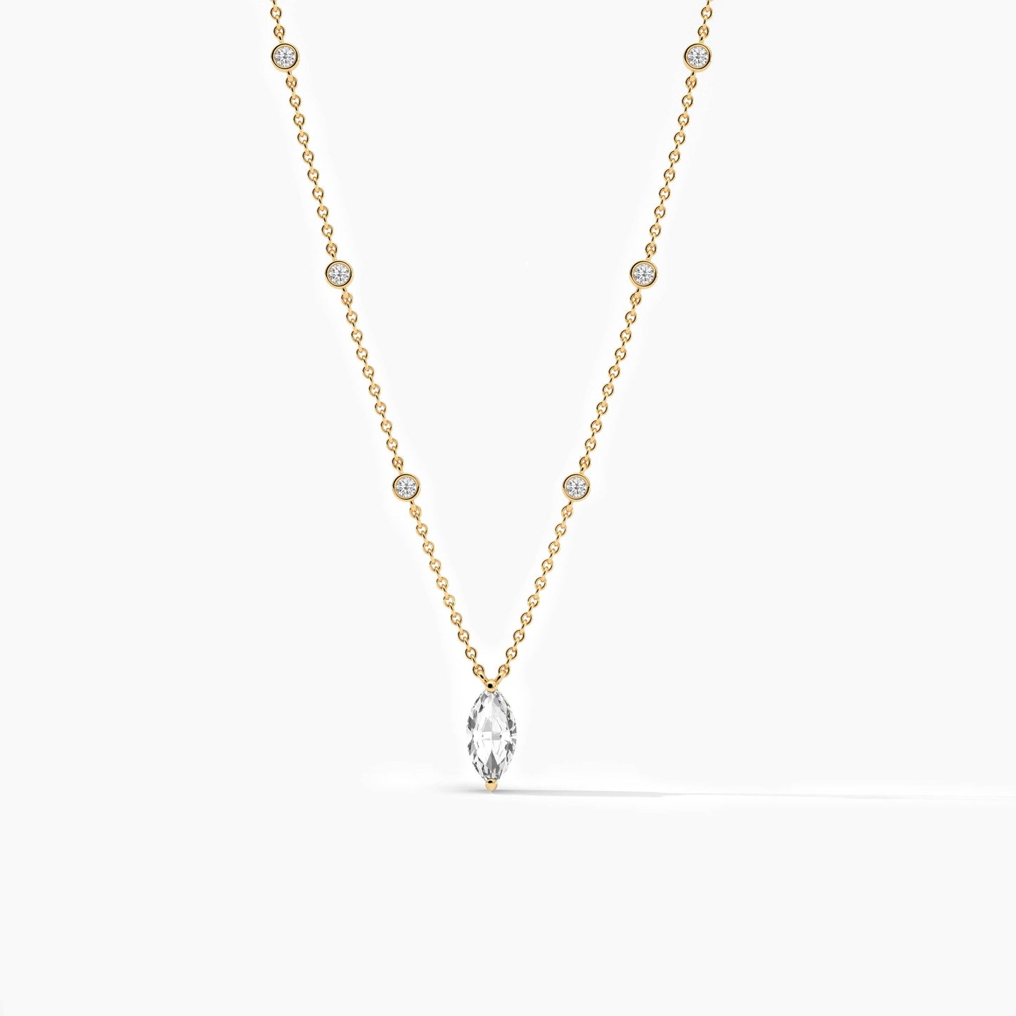 marquise shape simple diamond necklace