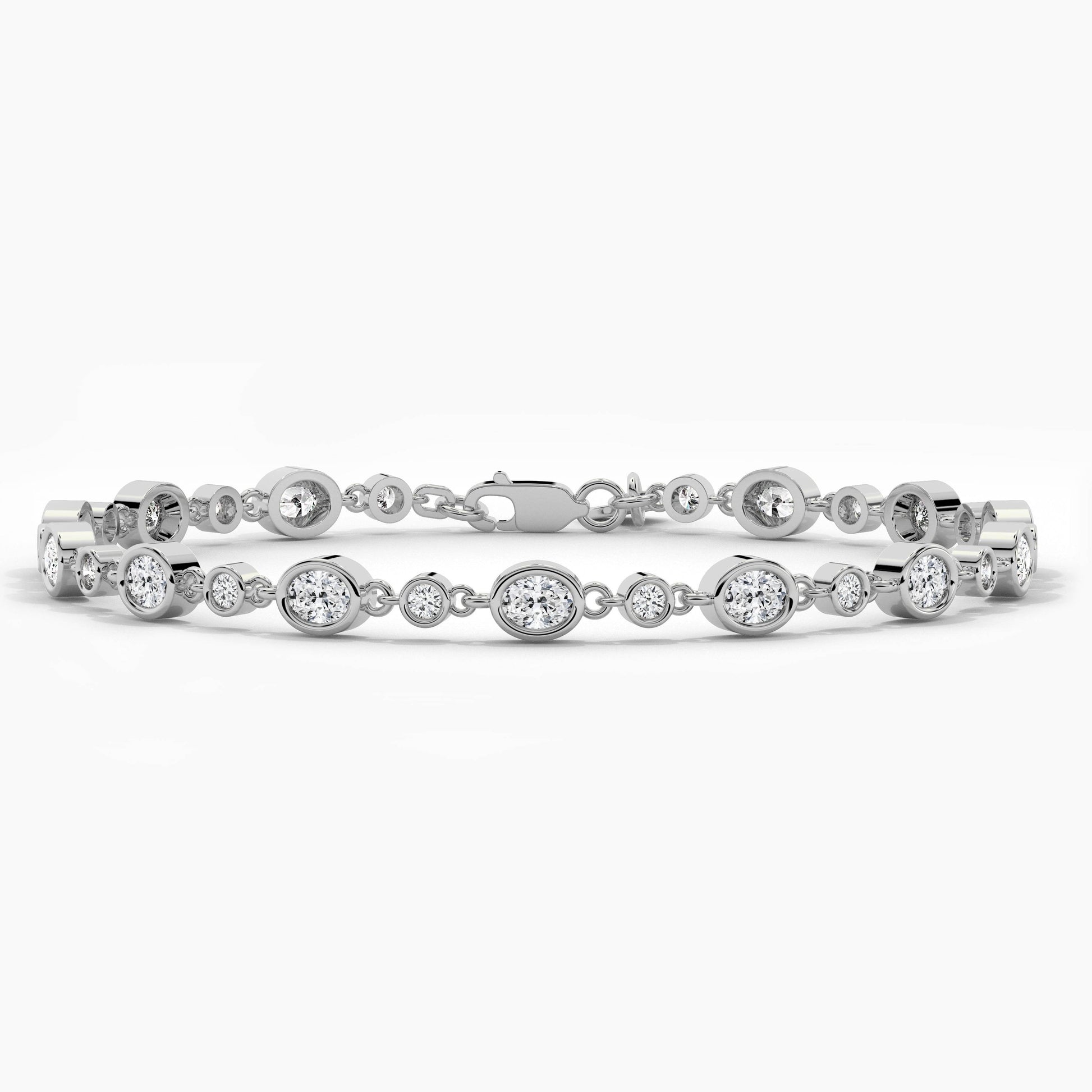 Silver bracelet with small round diamonds 
