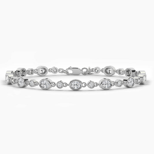 Silver bracelet with small round diamonds 