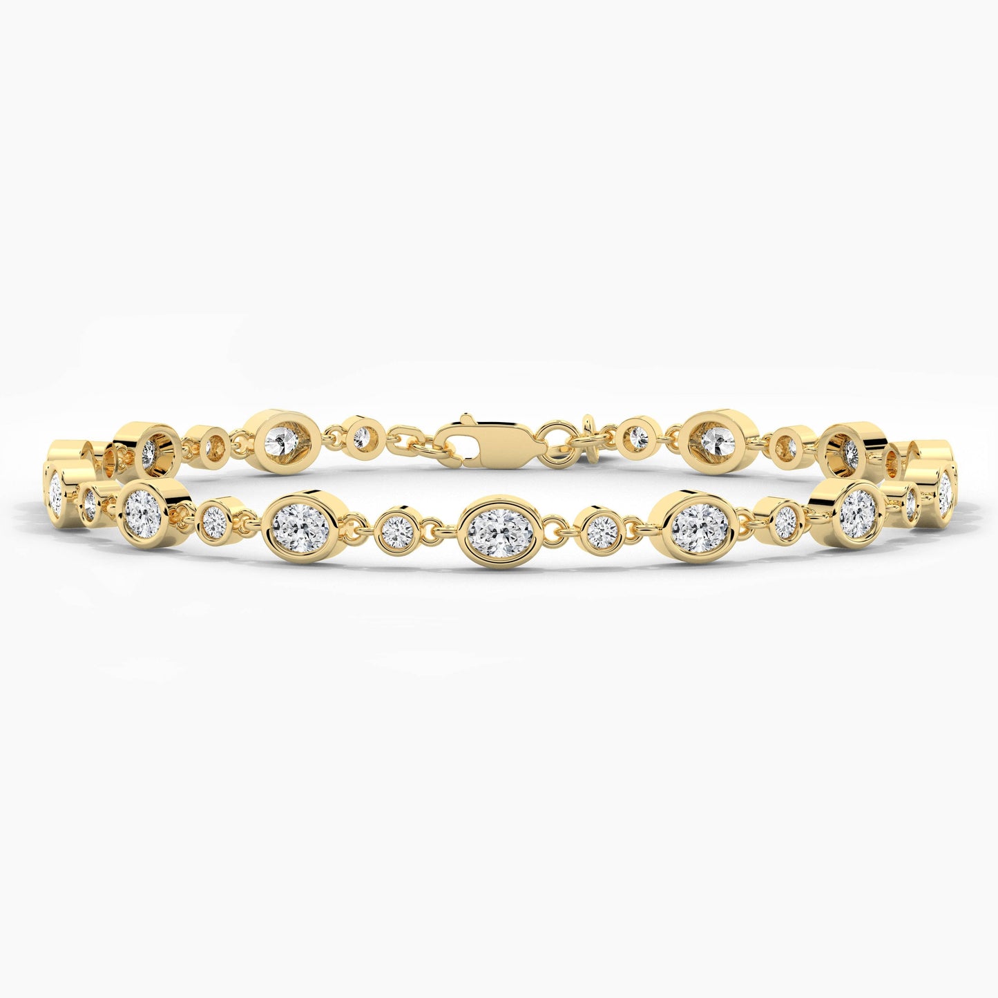 Gold plated bracelet with diamond