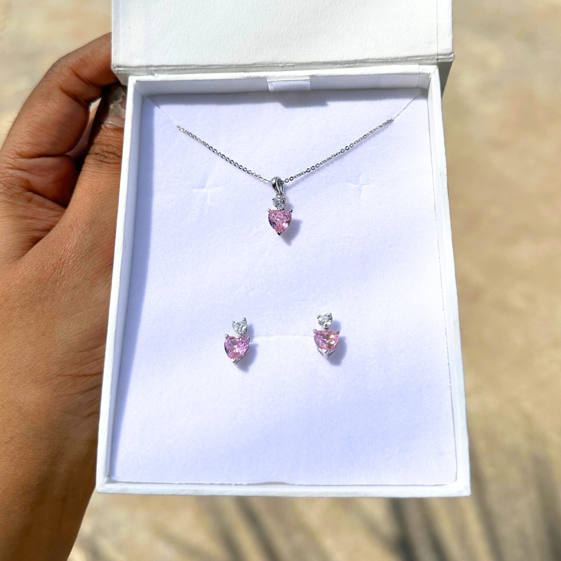 heart gold pendant necklaces​