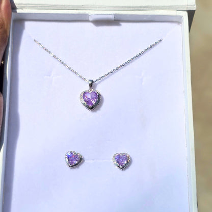 Purple diamond pendant necklace