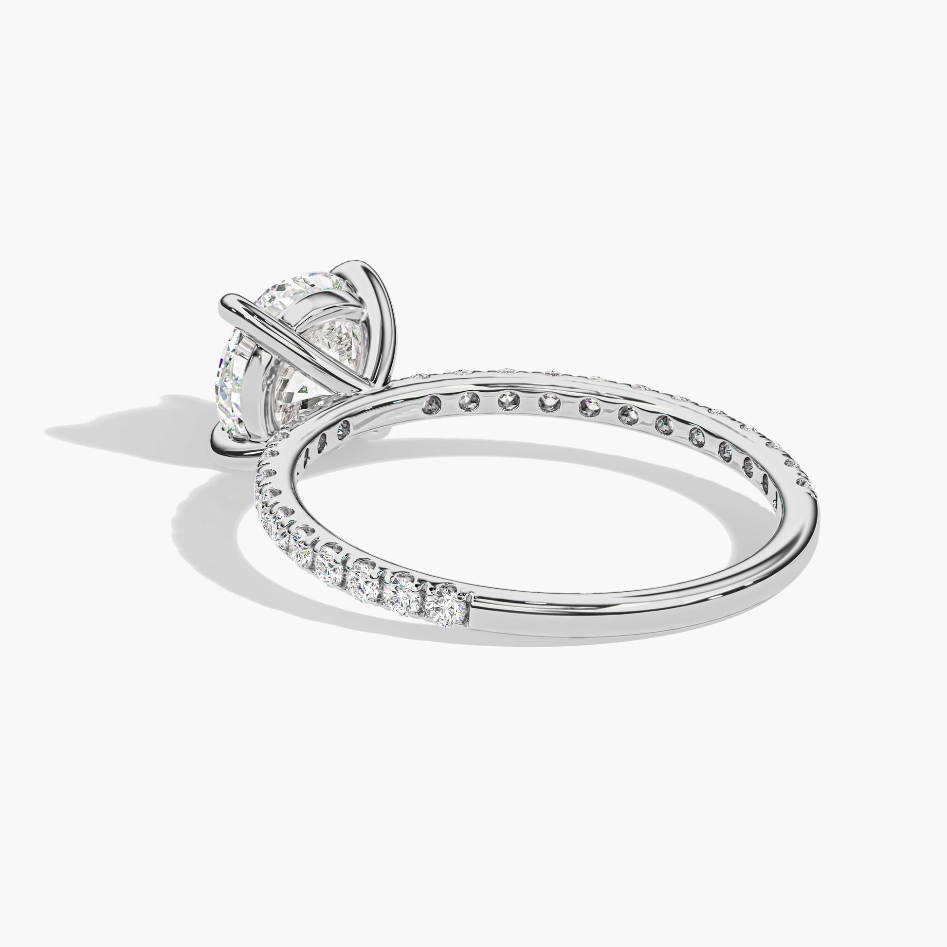 Round diamond solitaire ring