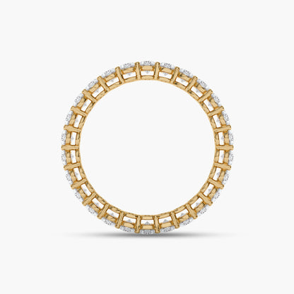 Gold ring with diamond accents 