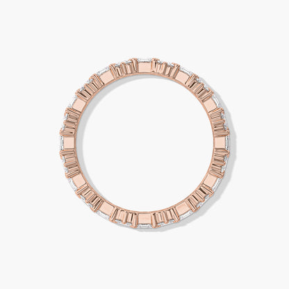 Rose gold ring with princess diamond