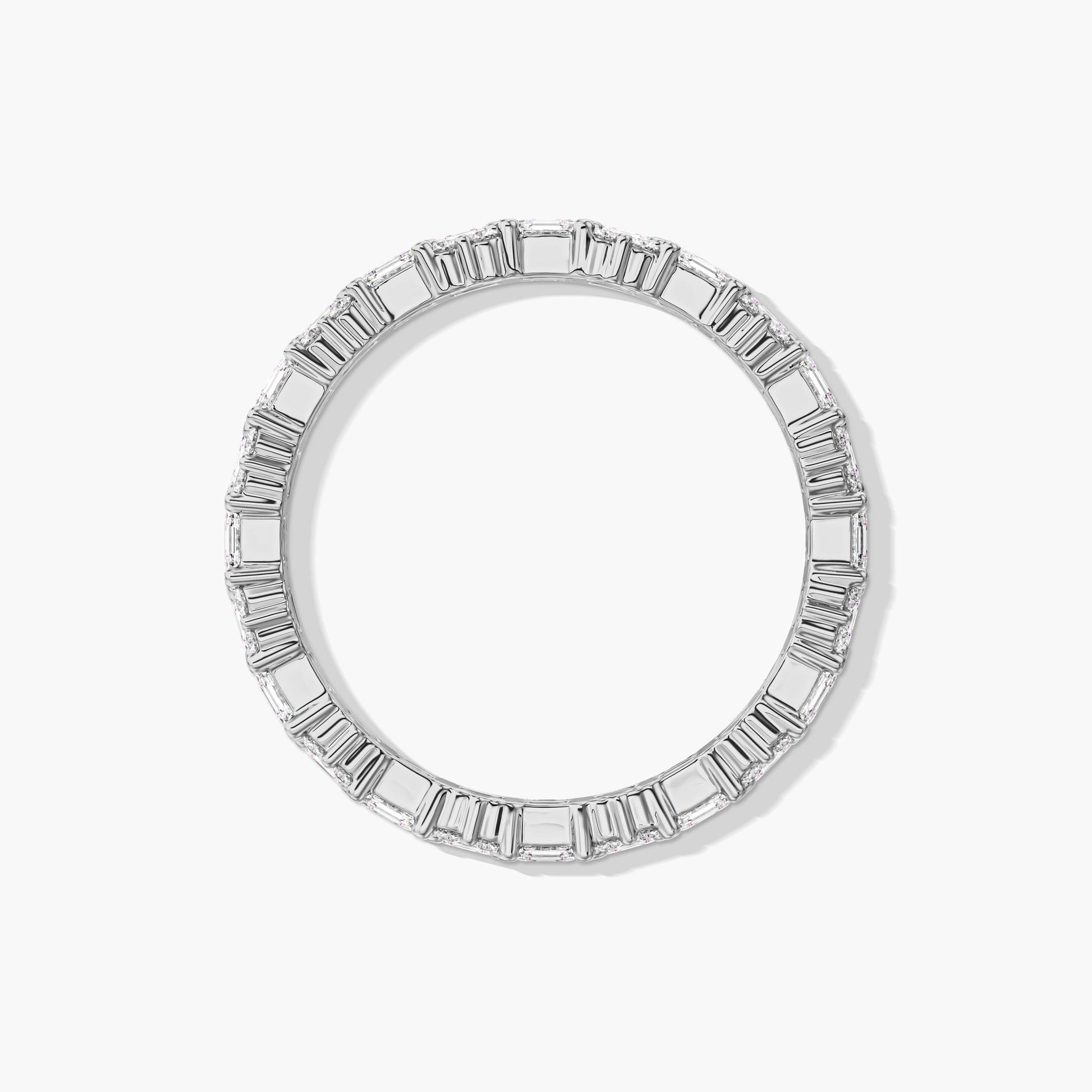 Diamond ring with princess -cut stones 