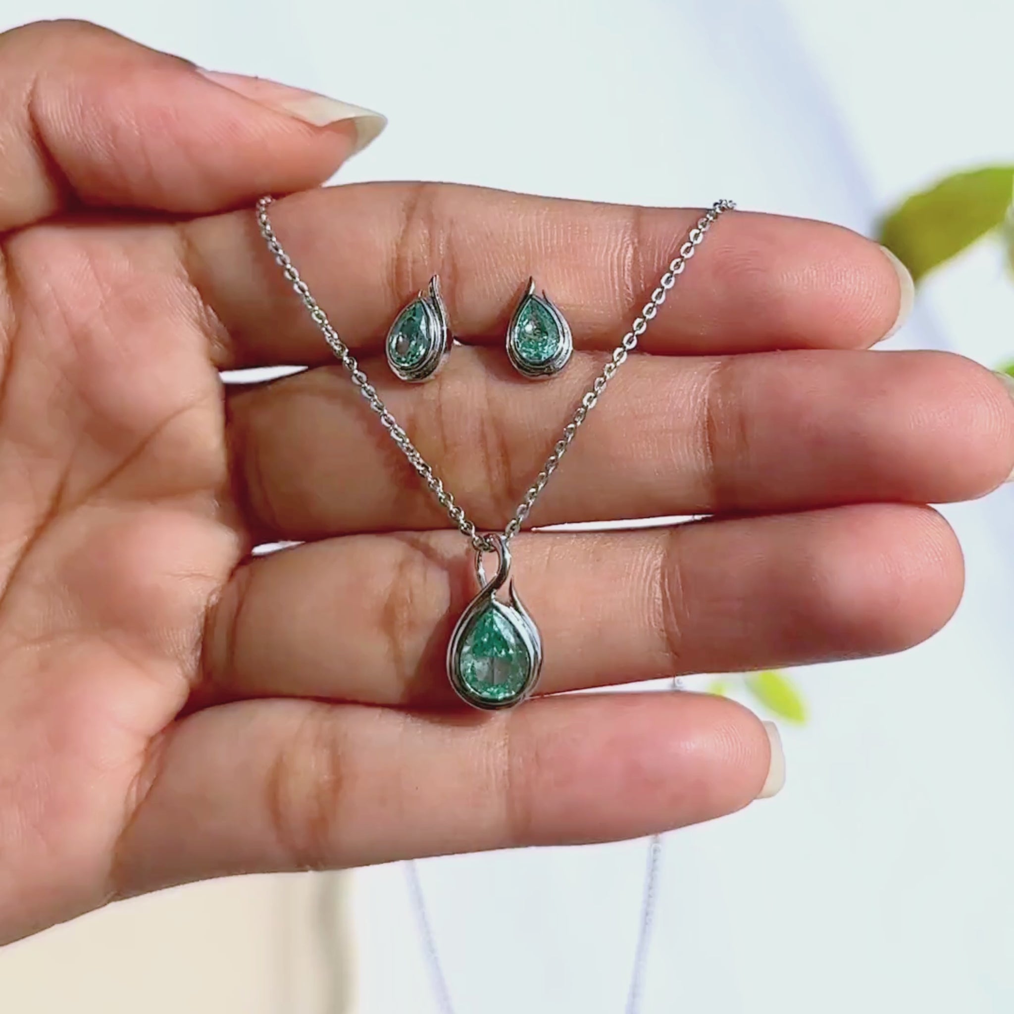 blue topaz necklace