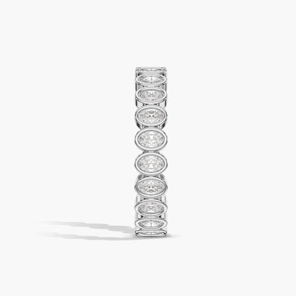 Silver ring with embedded diamonds 