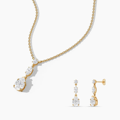 Gold plated necklace and earrings set 