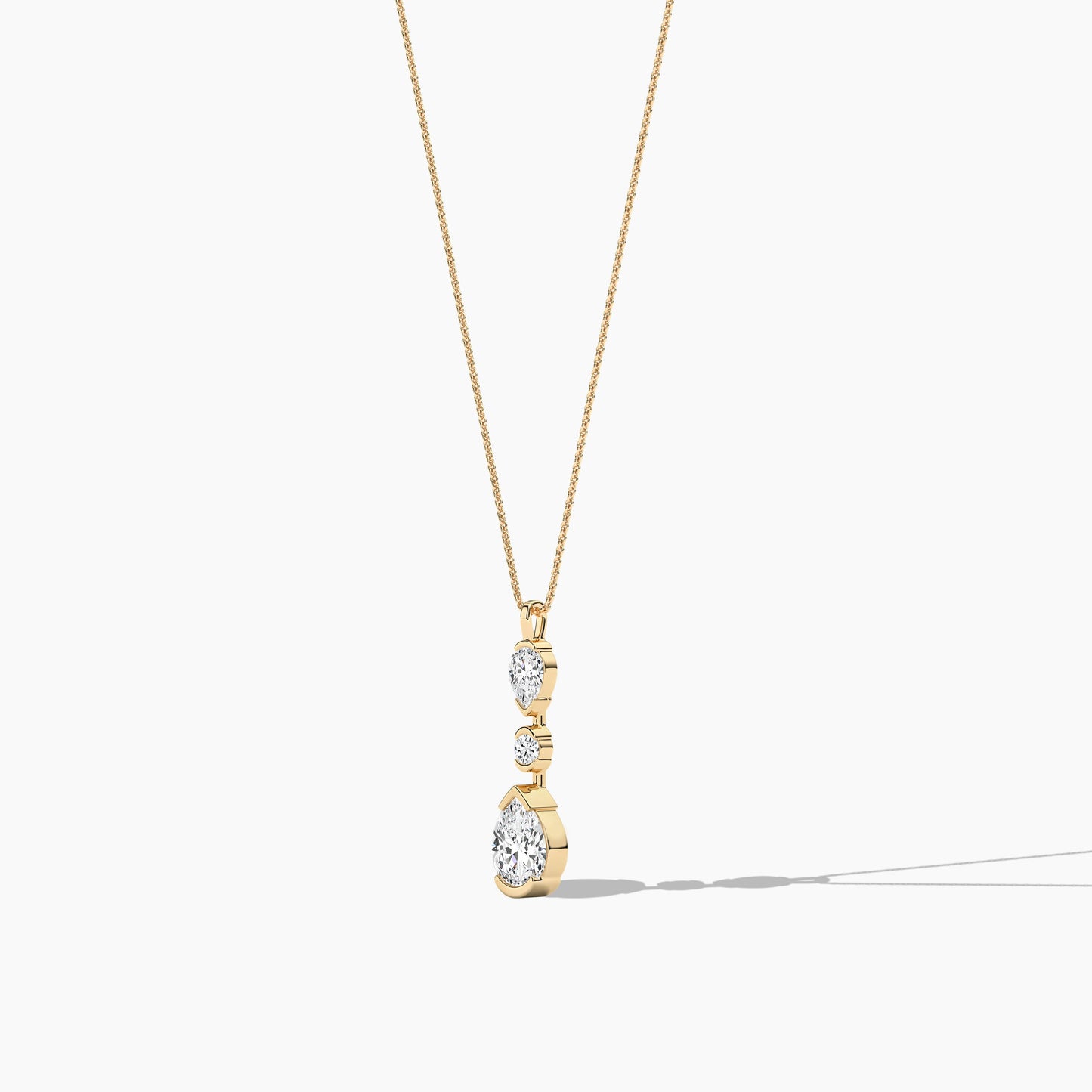 contemporary diamond necklace​