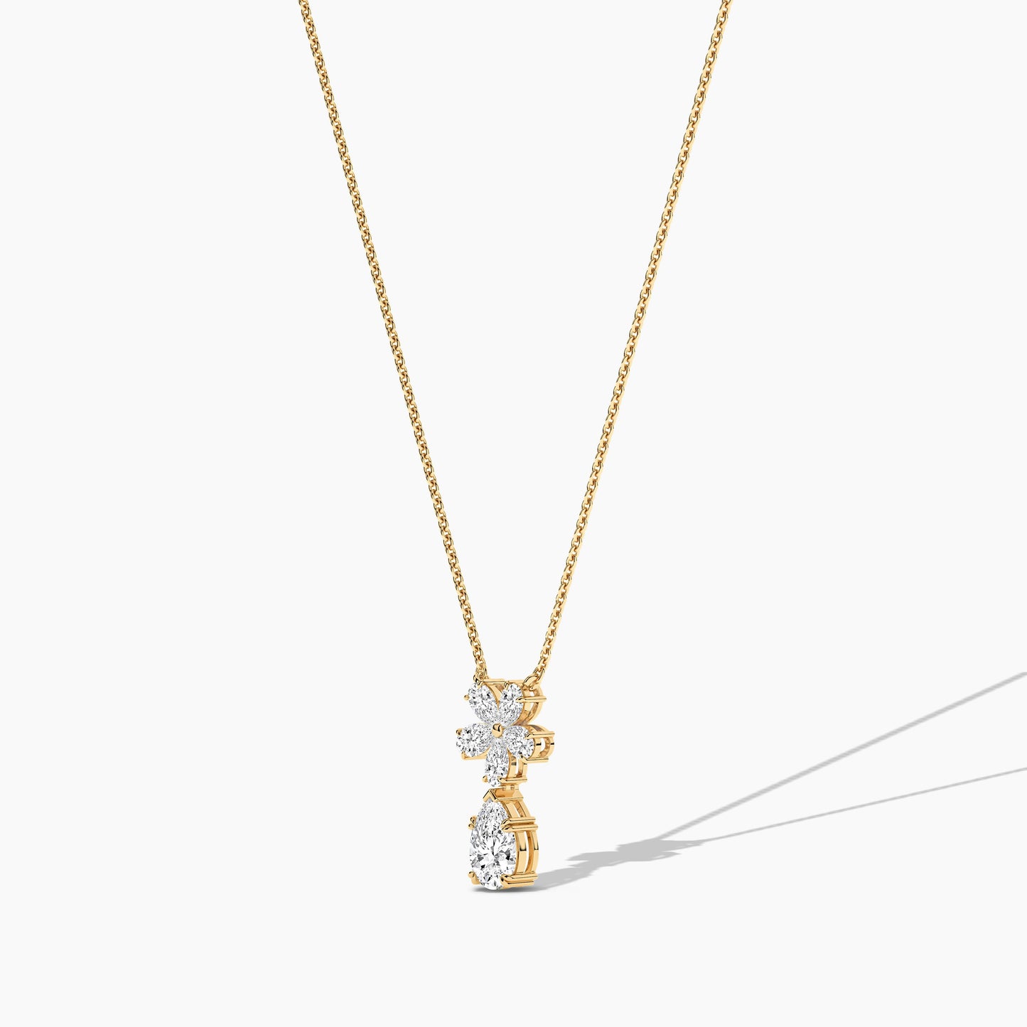 yellow gold plated Small Silver Pendant Necklace 