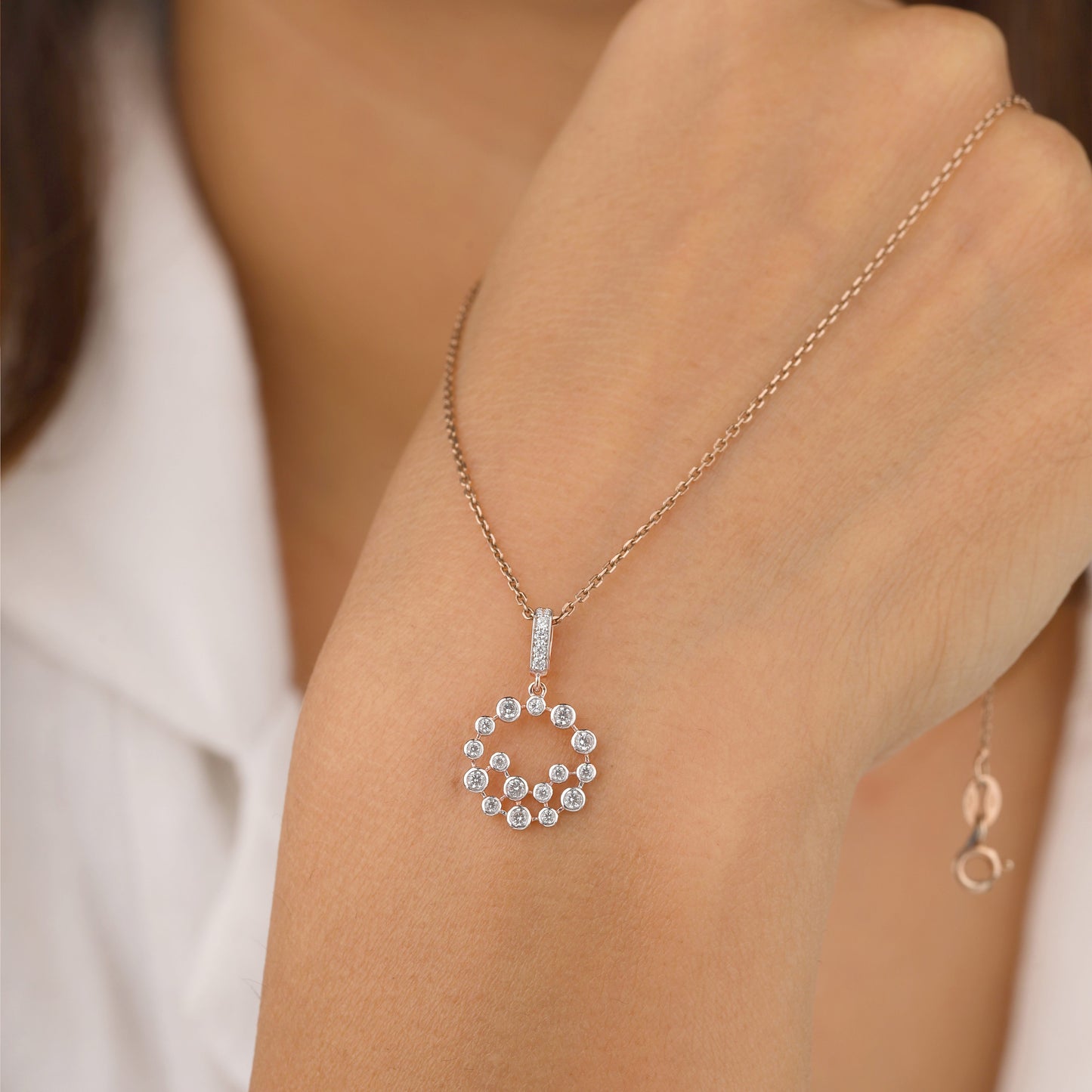 simple chain with diamond pendant