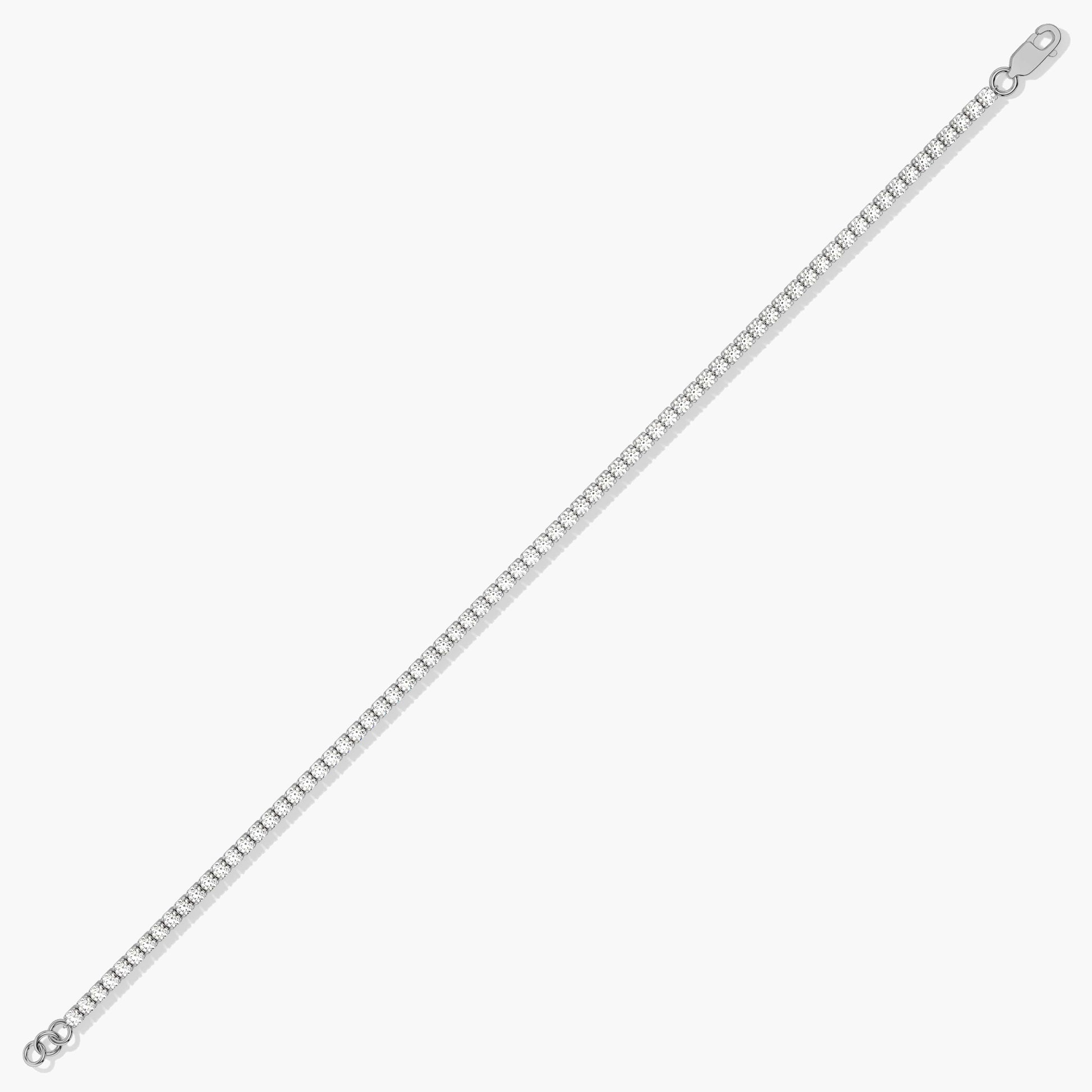 ladies diamond tennis bracelets