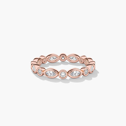 Rose gold ring with diamonds 