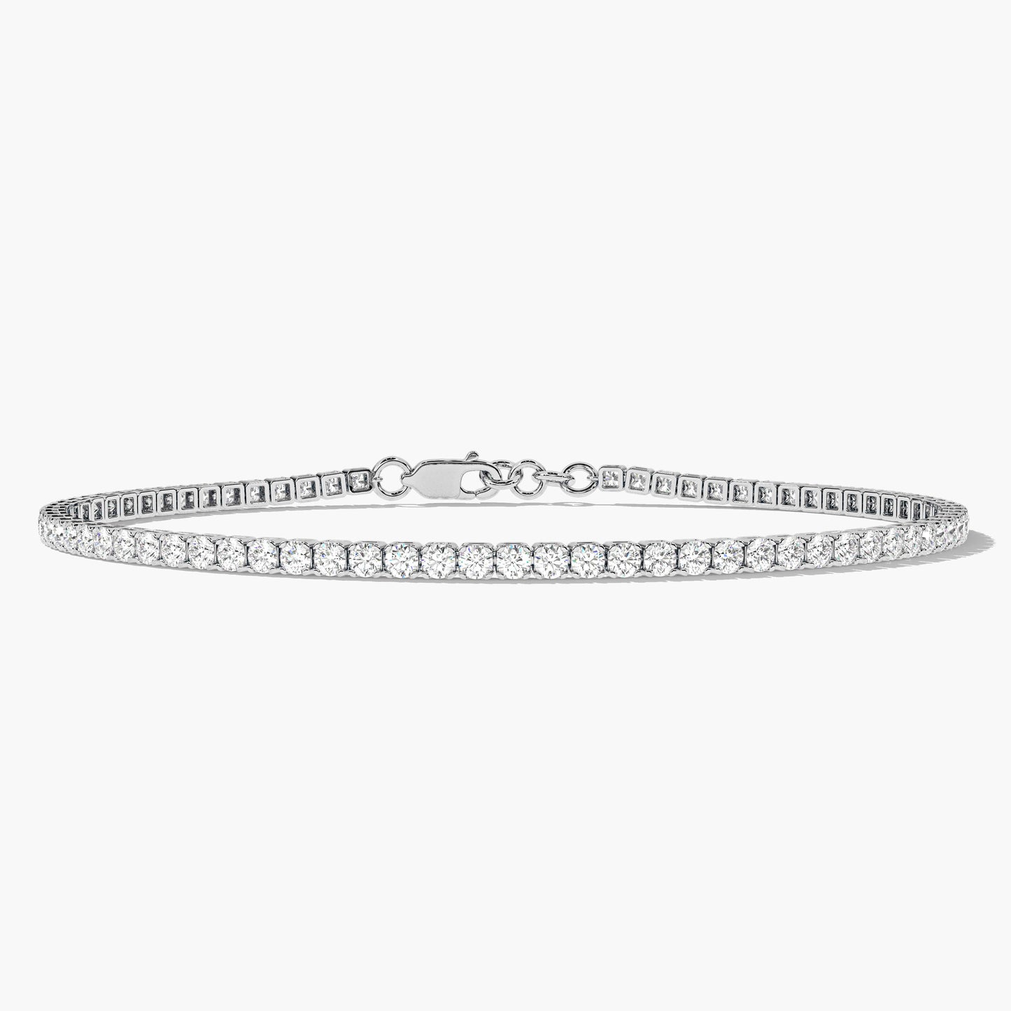 ladies diamond tennis bracelets