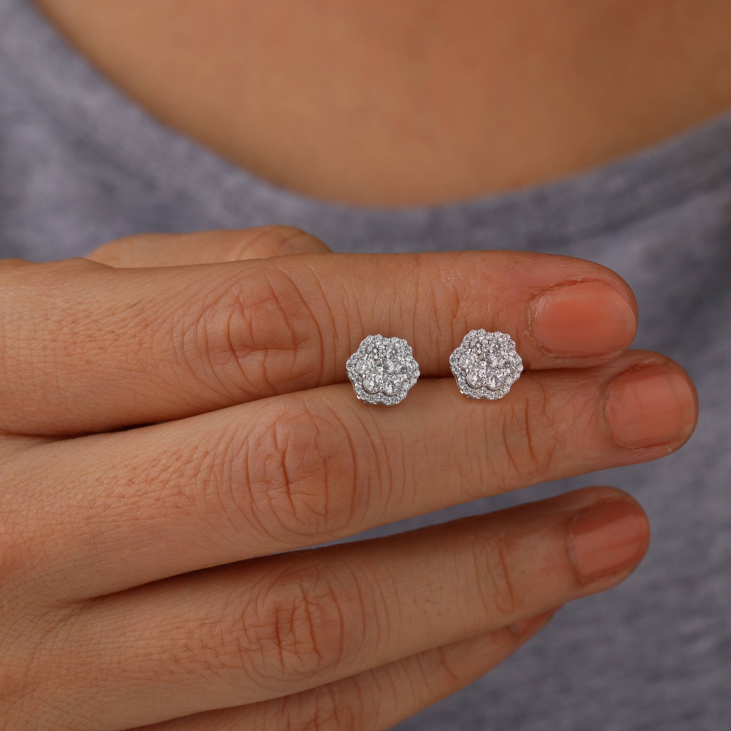 white flower earrings​